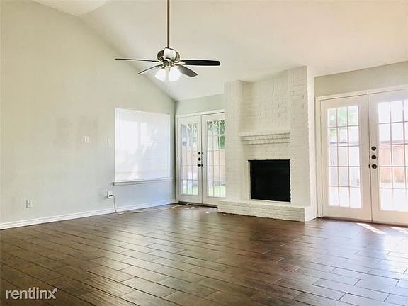 4th image of 12727R Ashford Knoll Dr