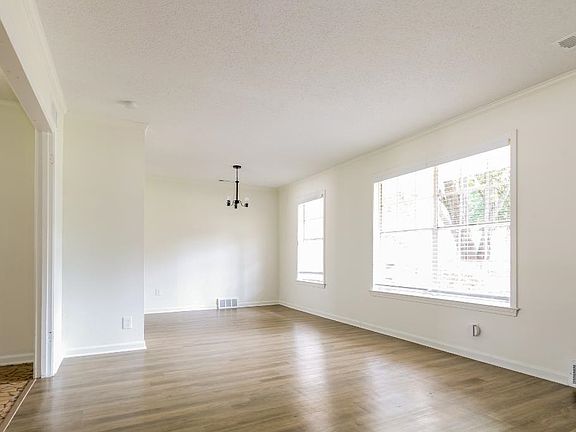 2nd image of 3635 Twinmont St