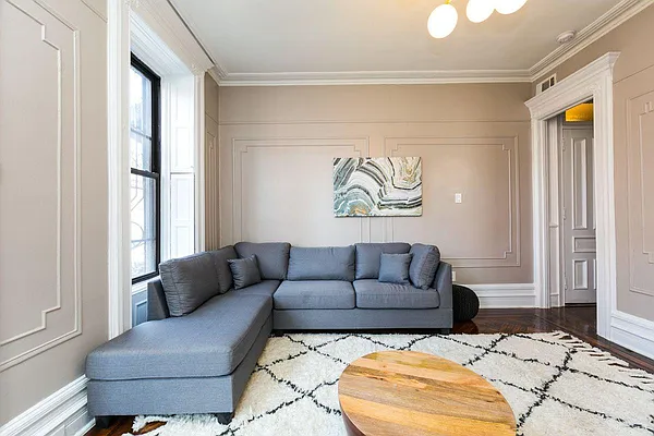 Rented by Remax Real Estate Professionals | media 63