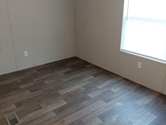 3rd image of 101 Butler Dr Lot 48