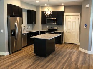 815 3rd Ave SW, Cedar Rapids, IA 52404