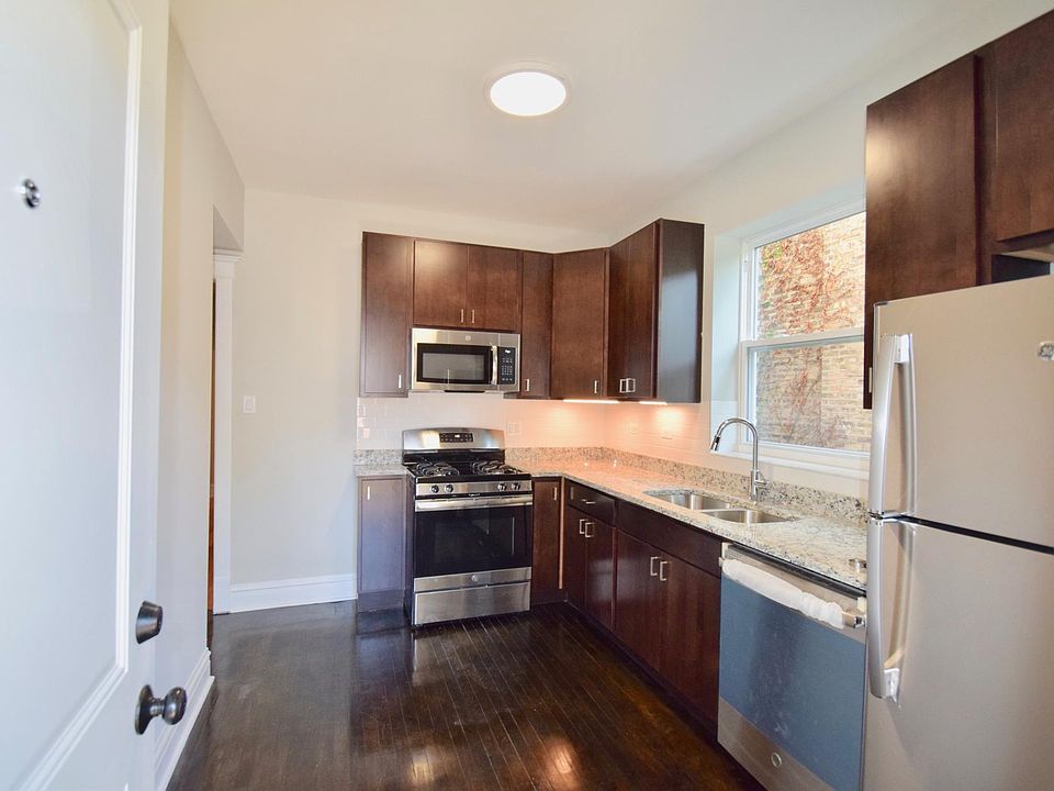 1st image of 6438 N Wayne Ave #1R