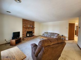 2200 W Dickerson St APT 80, Bozeman, MT 59718