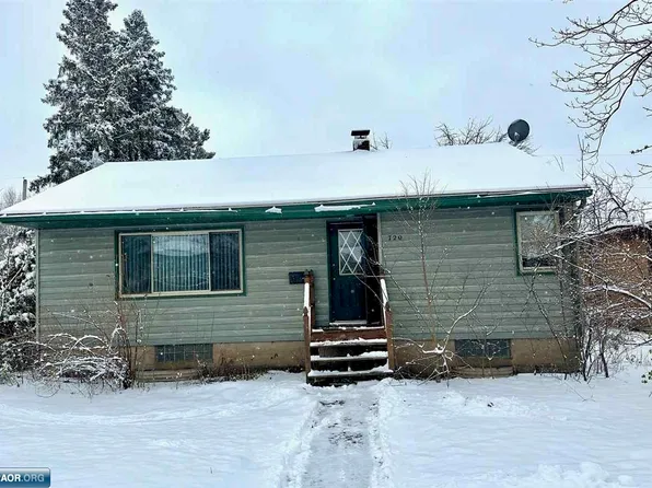 720 10th St S, Virginia, MN 55792