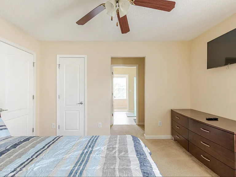 Imperial Cir SW — Photo 19