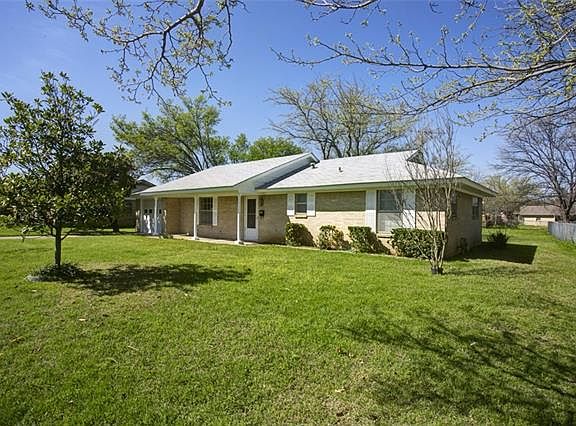 2nd image of 908 Penrod Dr