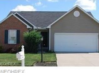 5479 Autumn Ln, North Ridgeville, OH 44039