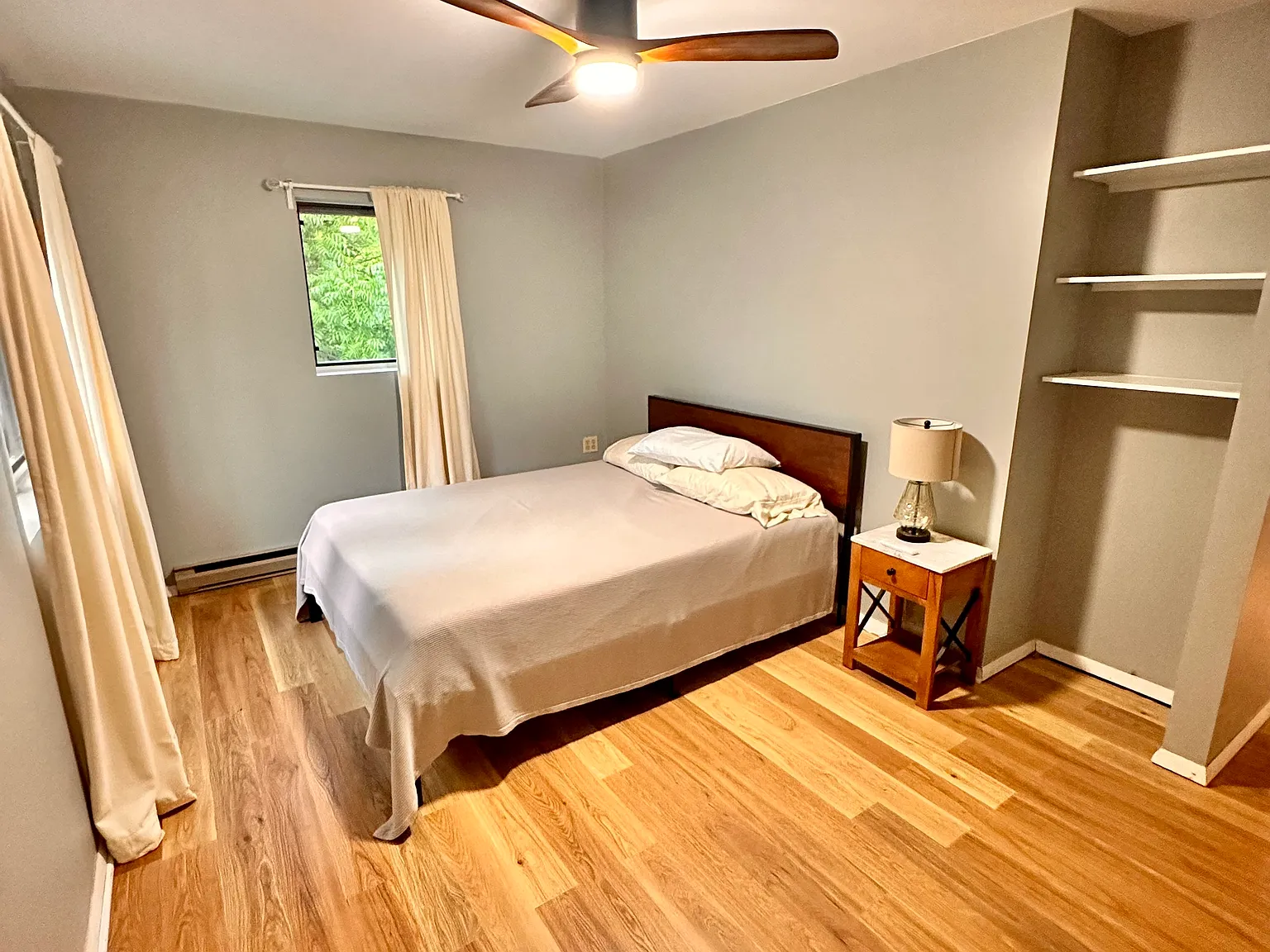 Second bedroom different angle.