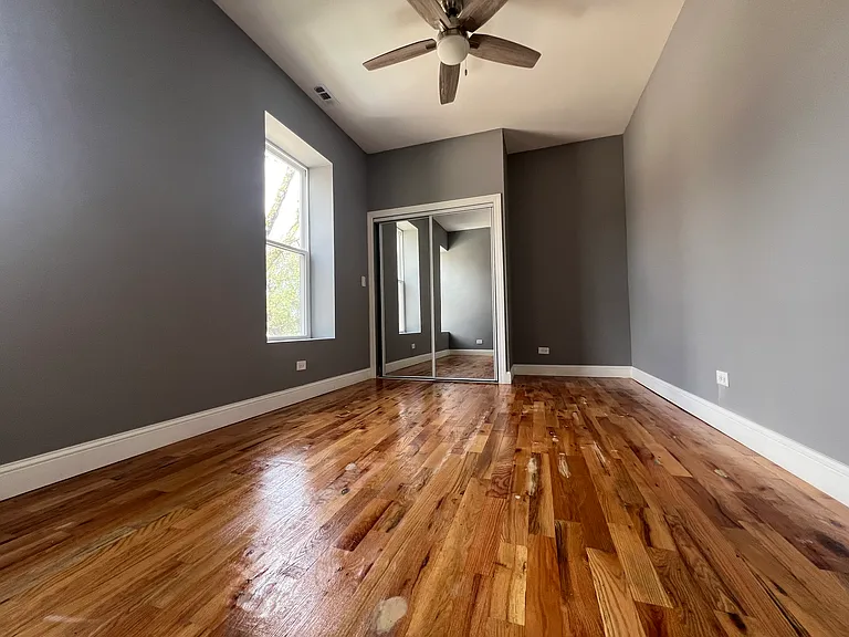 5433 S Union Ave #2R — Photo 3