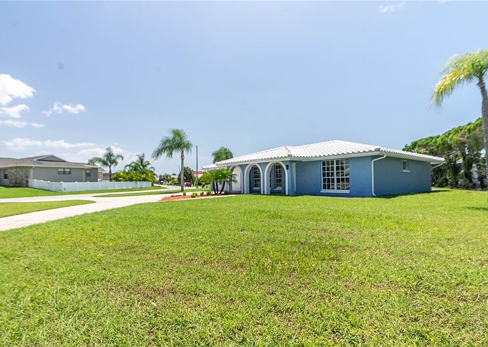 1st image of 3836 Topsail Trl