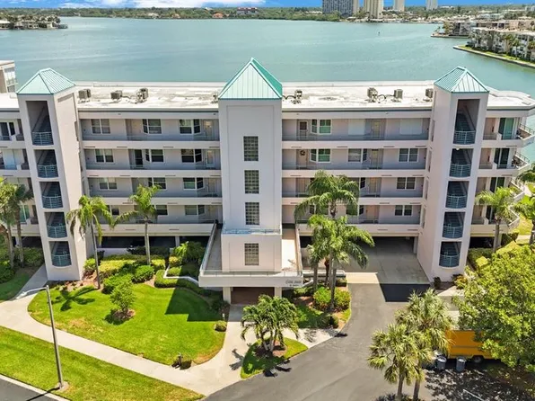 8001 Sailboat Key Blvd S APT 204, Saint Pete Beach, FL 33707