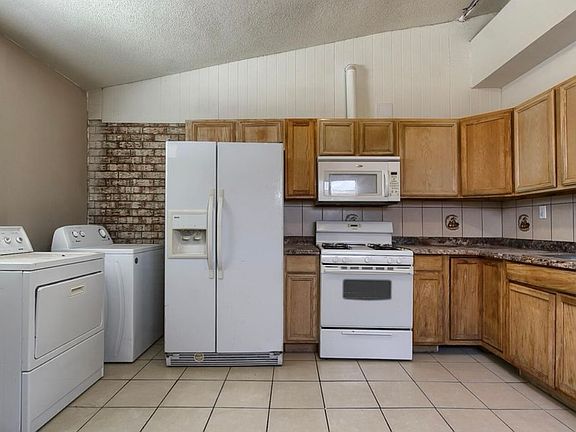 3rd image of 269 Liberty St #A