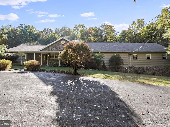 2nd image of 960 Black Gap Rd