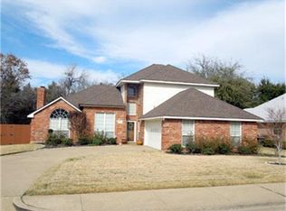 709 Robin Meadow Dr, Desoto, TX 75115