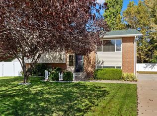 984 N 1100 W, Clinton, UT 84015