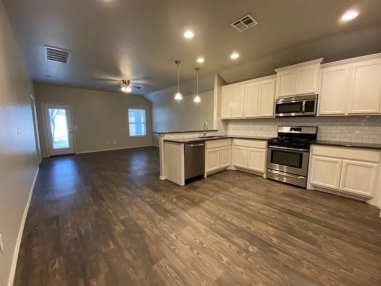 2225 Mill Creek Way — Photo 11