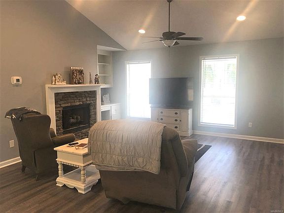3rd image of 509 County Road 56