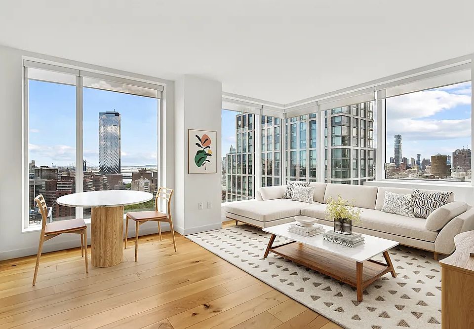 1st image of 180 Broome St APT 2403