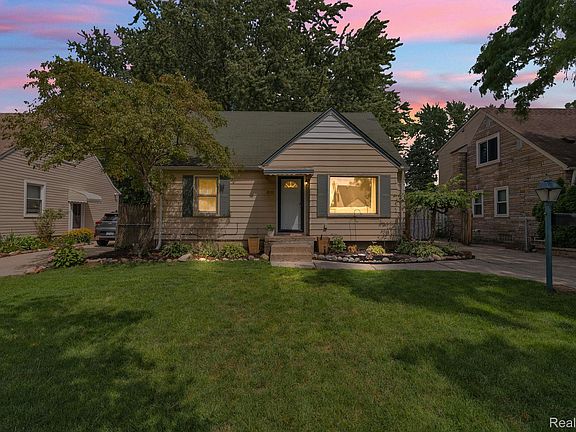 5th image of 3535 Westpoint St