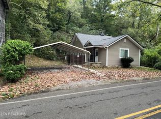 8922 Pedigo Rd, Powell, TN 37849