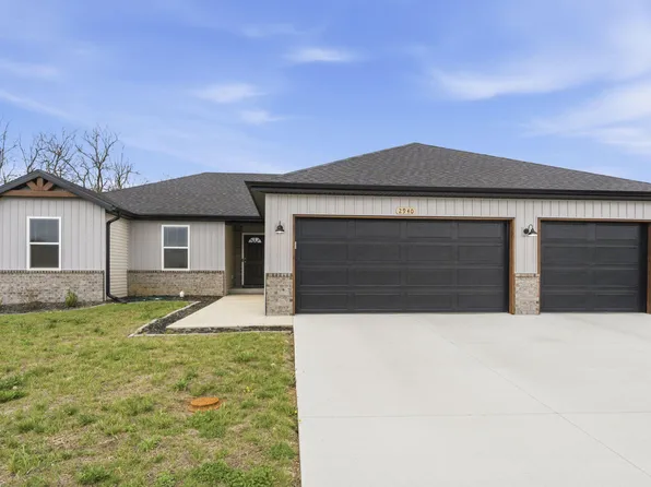 2940 N Nixon Avenue, Springfield, MO 65803