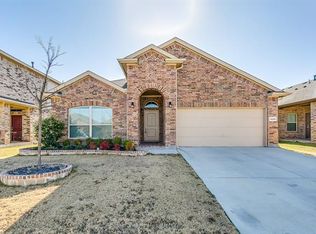 5209 Sugarcane Ln, Fort Worth, TX 76179