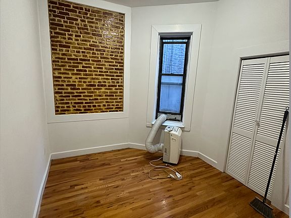 4th image of 528 Flatbush Ave APT 16