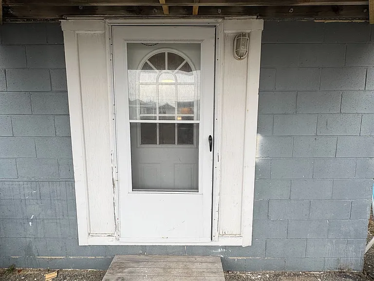 106 Railroad Ave #6 — Photo 10