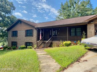 25 Country Roads Ct, Stockbridge, GA 30281