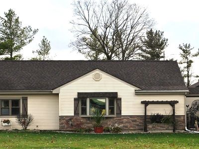 11740 Grabill Rd, Leo, IN, 46765