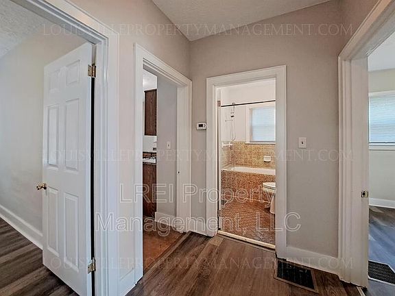3rd image of 4105 W Muhammad Ali Blvd