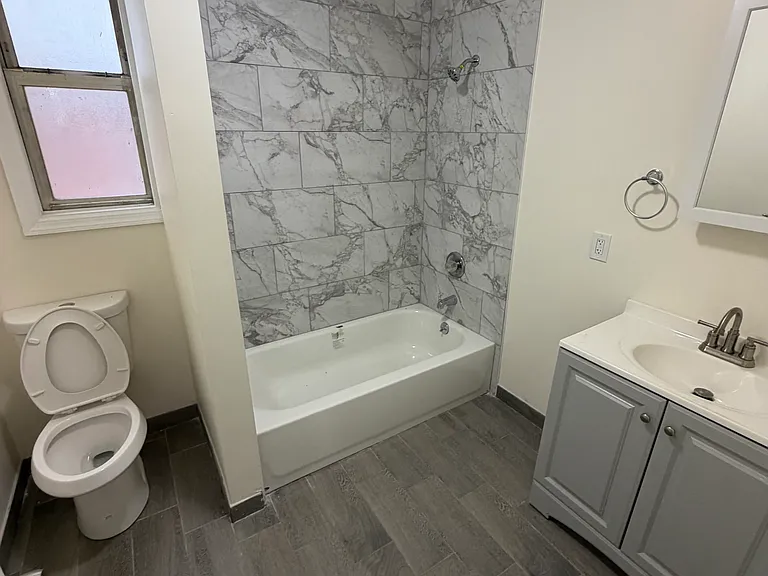 64 N 13th St #1 — Photo 6