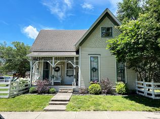 22 School St, Greenfield, IN