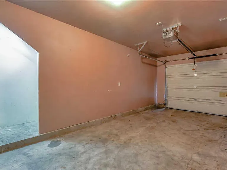 20363 Royal Ave — Photo 15