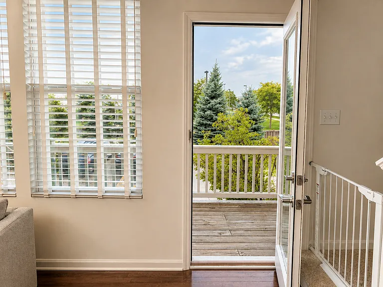 3065 Coral Ln — Photo 10