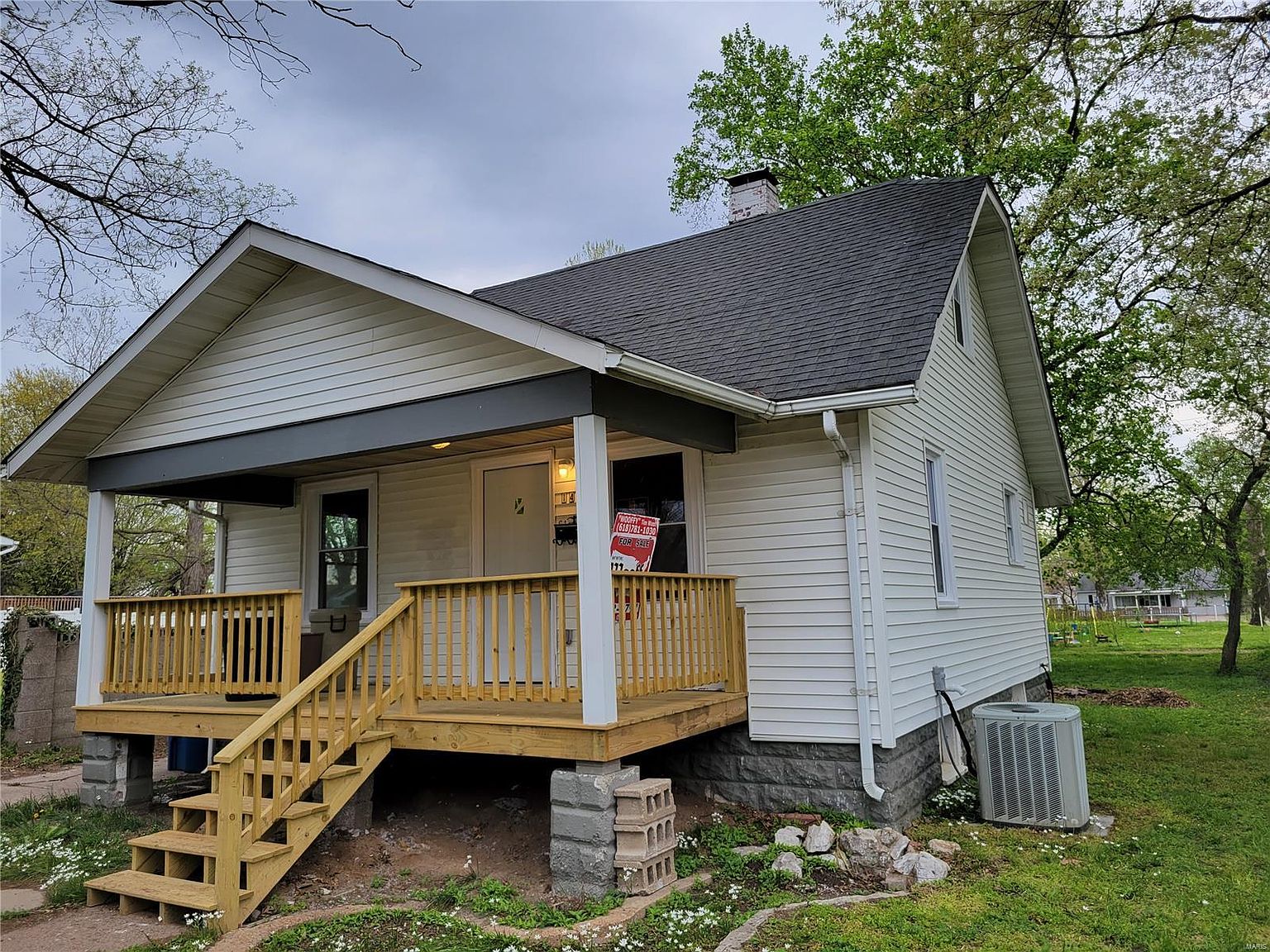 147 12th St, Wood River, IL 62095 Zillow