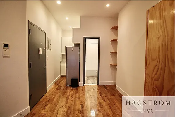 Rented by Hagstrom Management Inc | media 6