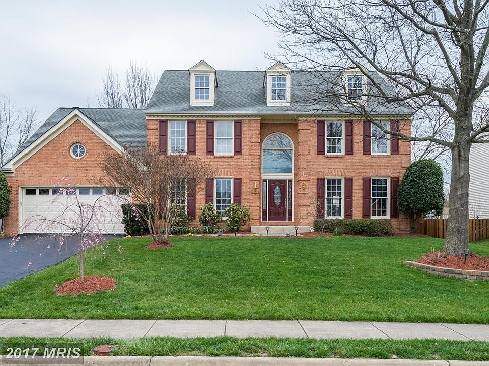 Brick Front Colonial