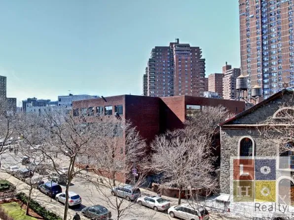 500 Grand Street image 1 of 7