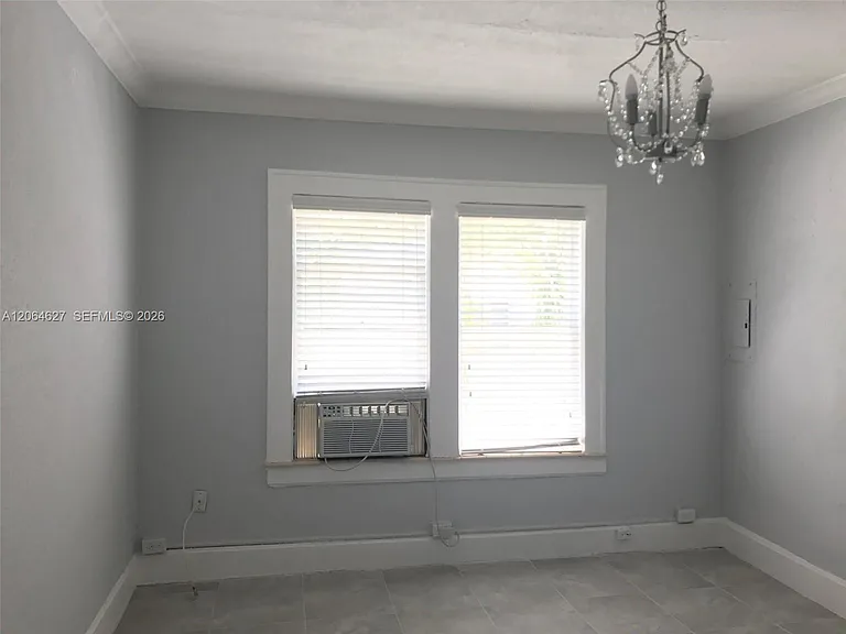 124 Mendoza Ave #8A — Photo 9