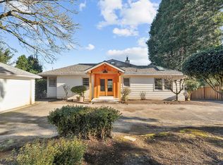 3144 Glenmorrie Dr, Lake Oswego, OR 97034