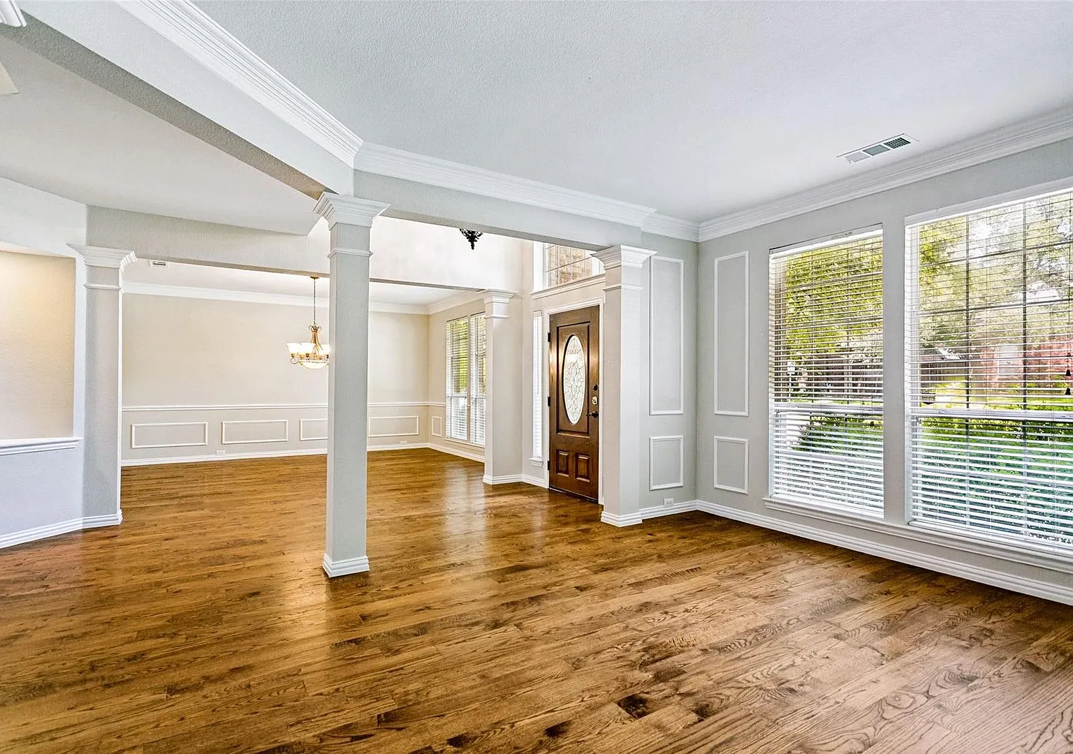 Live in this Luxurious and Majestic beauty located in heart of Plano with Exemplary PISD . 4 beds... — Photo 3