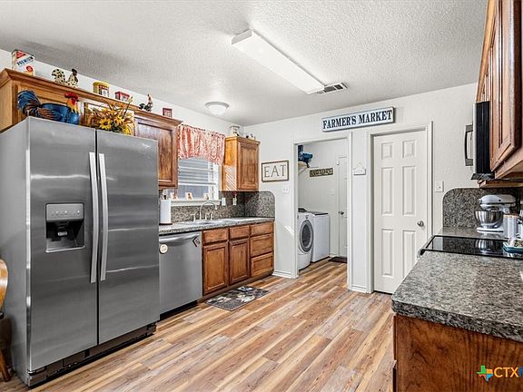 5th image of 2514 Isabelle Dr