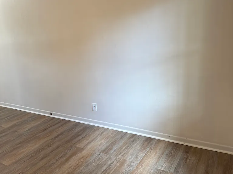313 E State St #1 — Photo 6