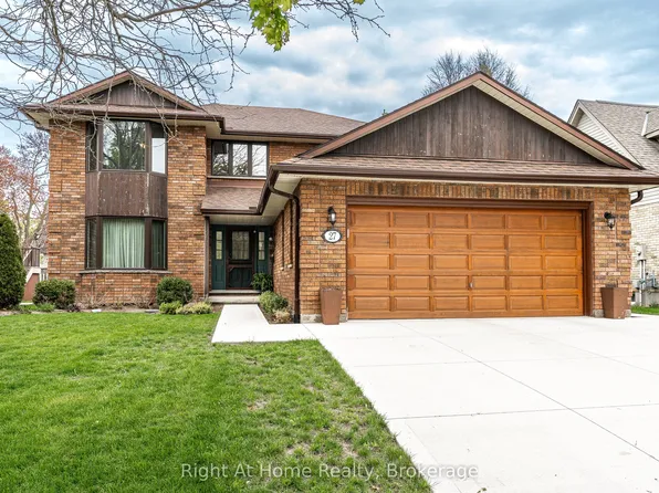 27 Kay St, Stratford, ON N5A 7R7