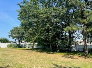 46 Burton Dr, Howell, NJ 07731