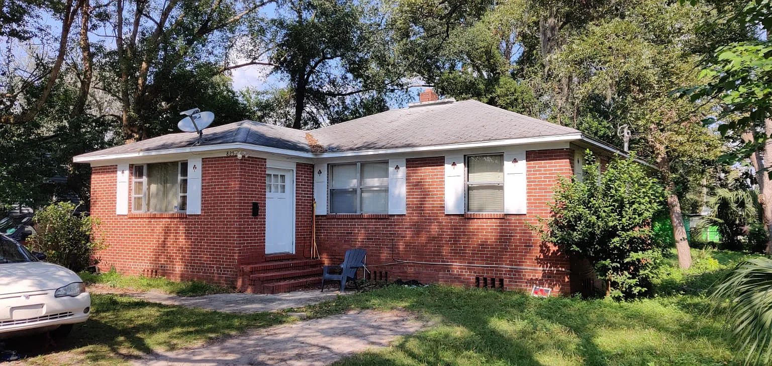 8253 Lexington Drive - 1 — Photo 1