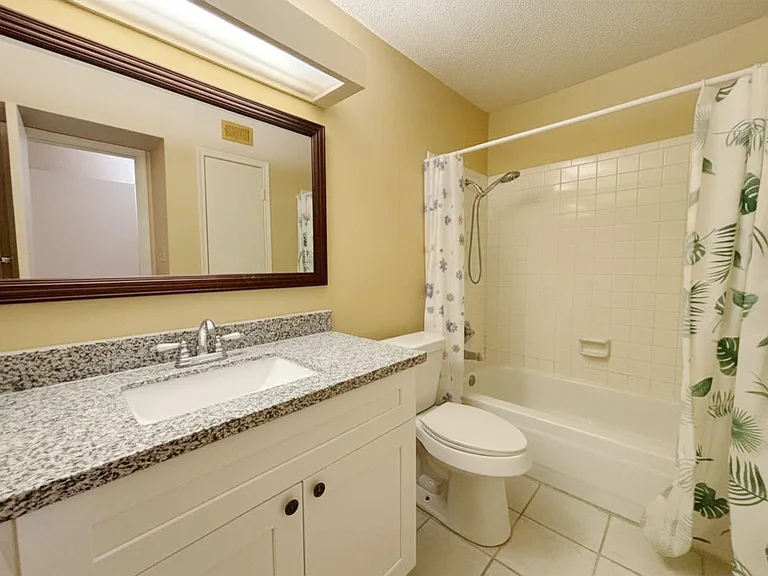 2121 Hepburn St #505 — Photo 11