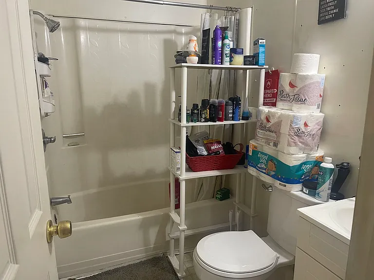 104 Rickert Ave #104 — Photo 8