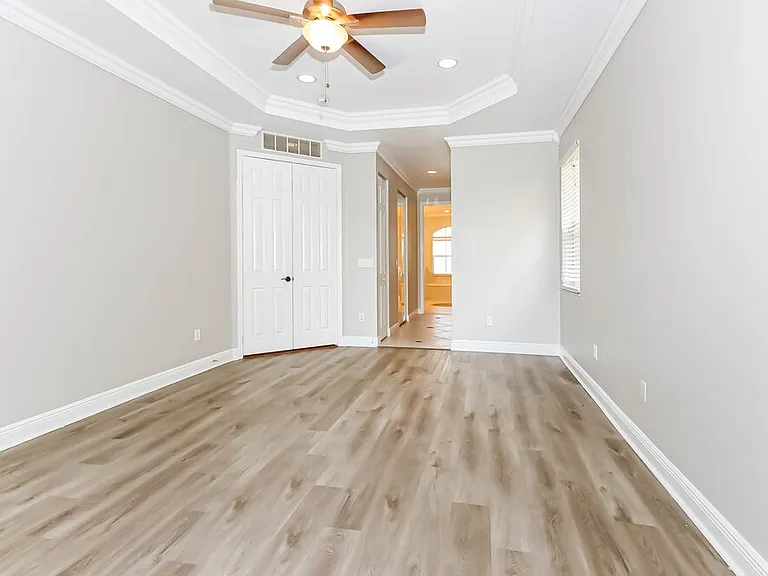 1755 Palisades Dr — Photo 9
